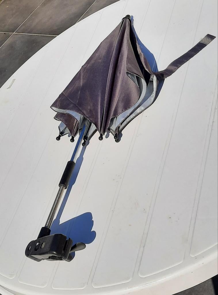 Parasol voor op buggy, Ophalen, Zo goed als nieuw