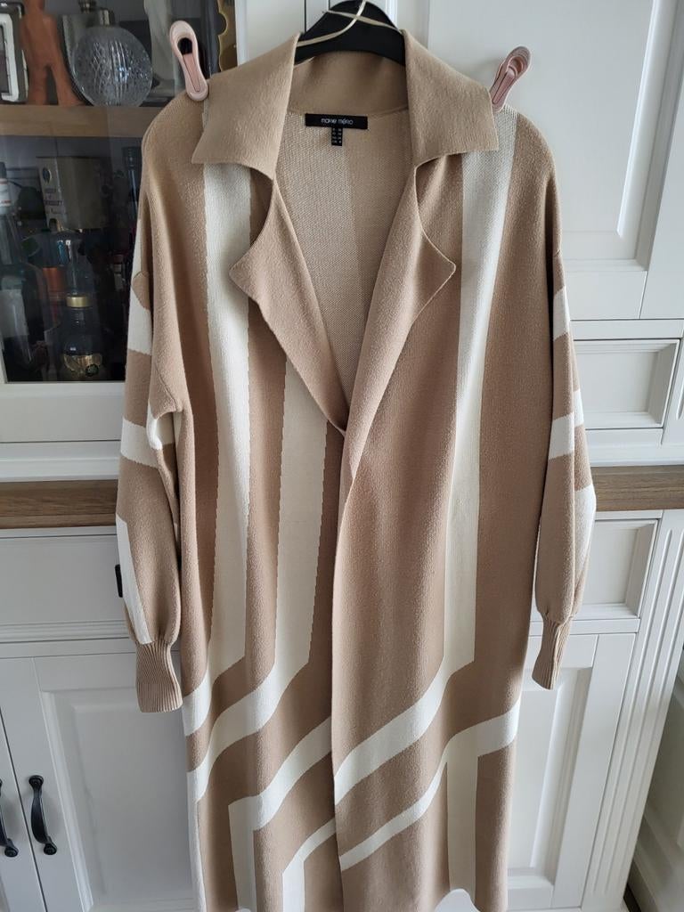 Lange cardigan Marie Mero mt 36 Nieuw, Kleding | Dames, Marie Méro, Ophalen of Verzenden, Nieuw, Maat 36 (S)