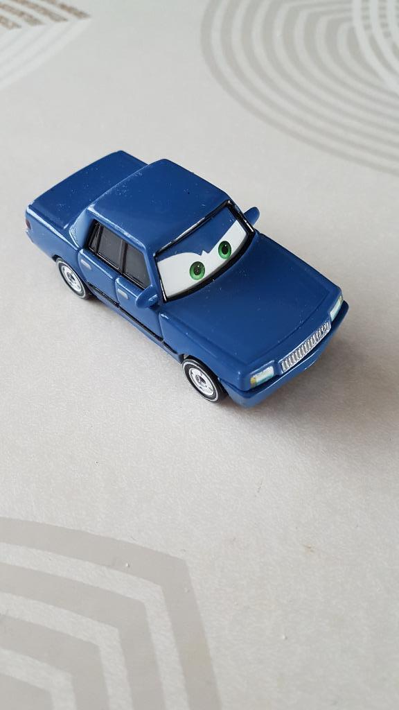 Disney Pixar Cars "Chuck Manifold" auto, Ophalen of Verzenden, Zo goed als nieuw