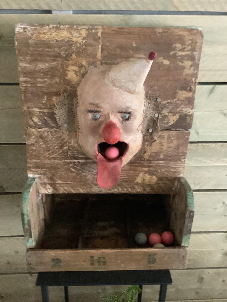 Boulle mange’ uit de jaren 40 !, Ophalen