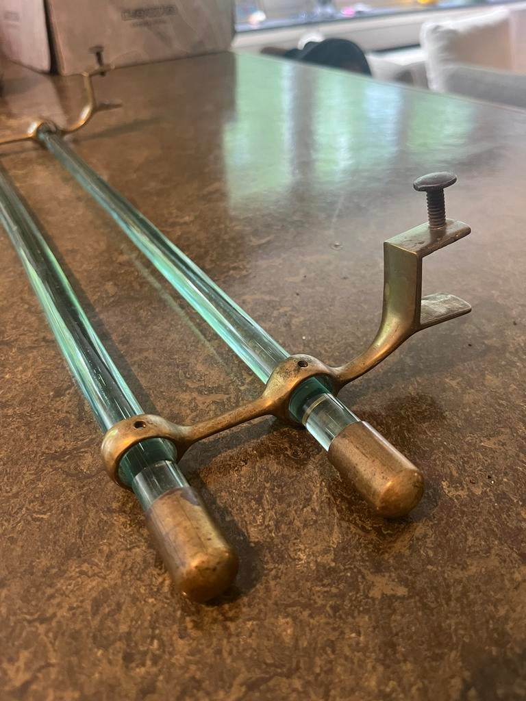 Porte-serviettes en laiton, Enlèvement, Bronze