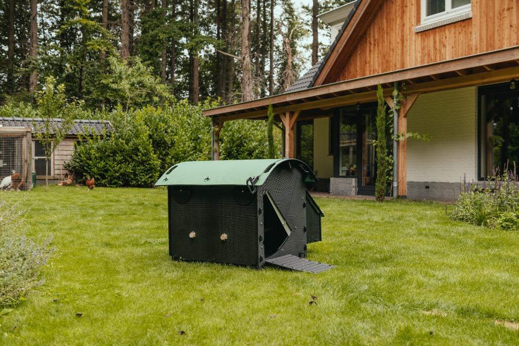 Nestera grond model Large EINDEJAAR - 10 %, Ophalen of Verzenden, Nieuw, Kippenhok of Kippenren