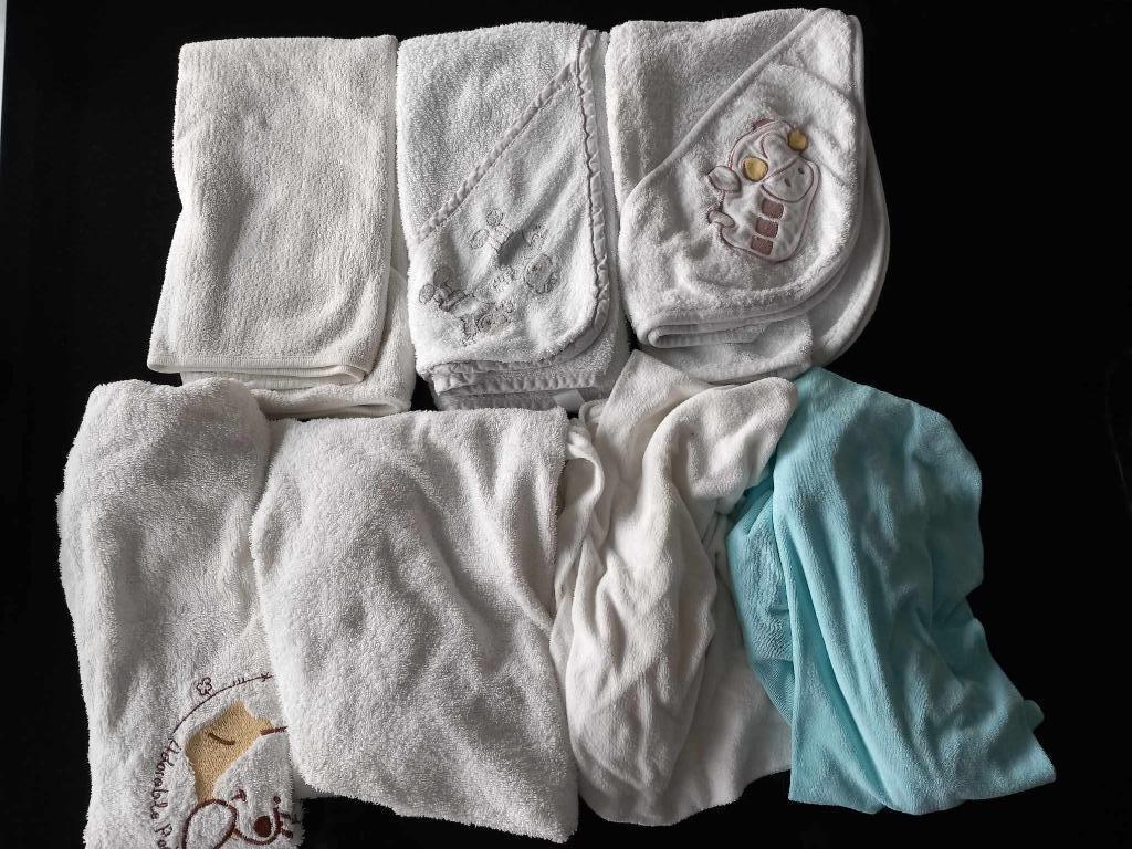 overtrek verzorgkussen (4st) + baby handdoeken (3st), Enlèvement ou Envoi, Utilisé, Coussin à langer, Autres marques