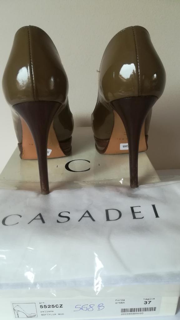 568B* CASADEI - hoogwaardige leren pumps (p 37), Pumps, Ophalen of Verzenden, Gedragen, Casadei