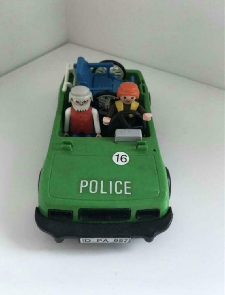 Playmobil - Politiewagen + rolstoel, Kinderen en Baby's, Speelgoed | Playmobil, Ophalen of Verzenden, Gebruikt, Los Playmobil
