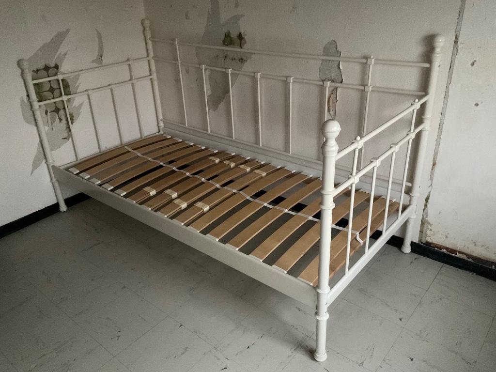 Prinsessenbed met Matras  in goede staat, Kinderen en Baby's, Kinderkamer | Bedden, Ophalen, Gebruikt, Matras