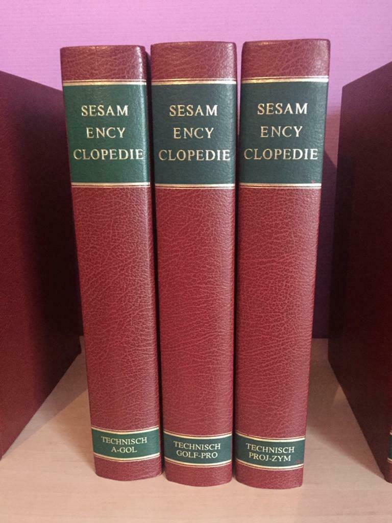 Encyclopediëen 18 delig, Boeken, Ophalen, Gelezen