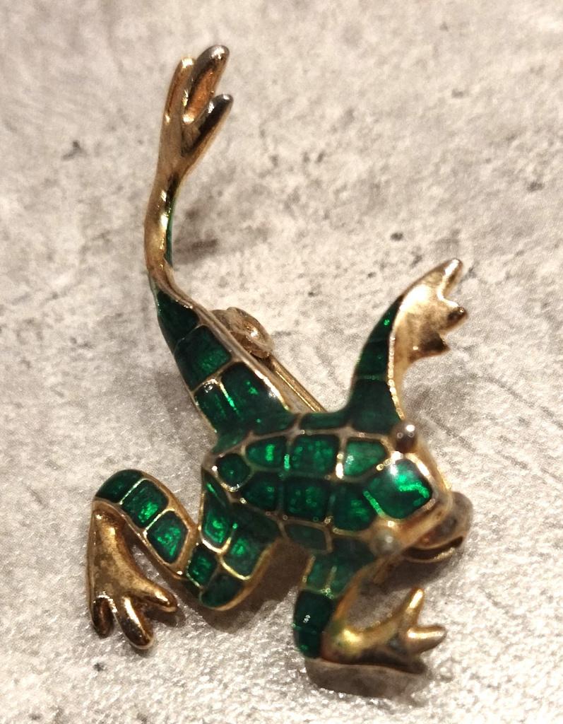 Broche Grenouille, Bijoux, Sacs & Beauté, Bijoux anciens, Enlèvement ou Envoi, Autres matériaux, Broche, Doré