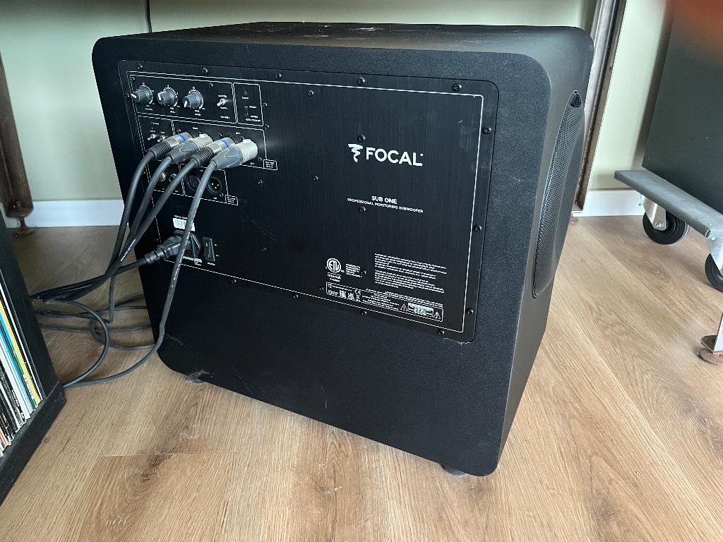 Subwoofer Focal subone, Subwoofer, Zo goed als nieuw, 120 watt of meer, Ophalen