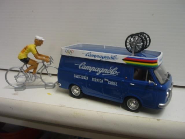 FIAT 238 Campagnolo volgauto Tour de France 1972, Ophalen, Nieuw