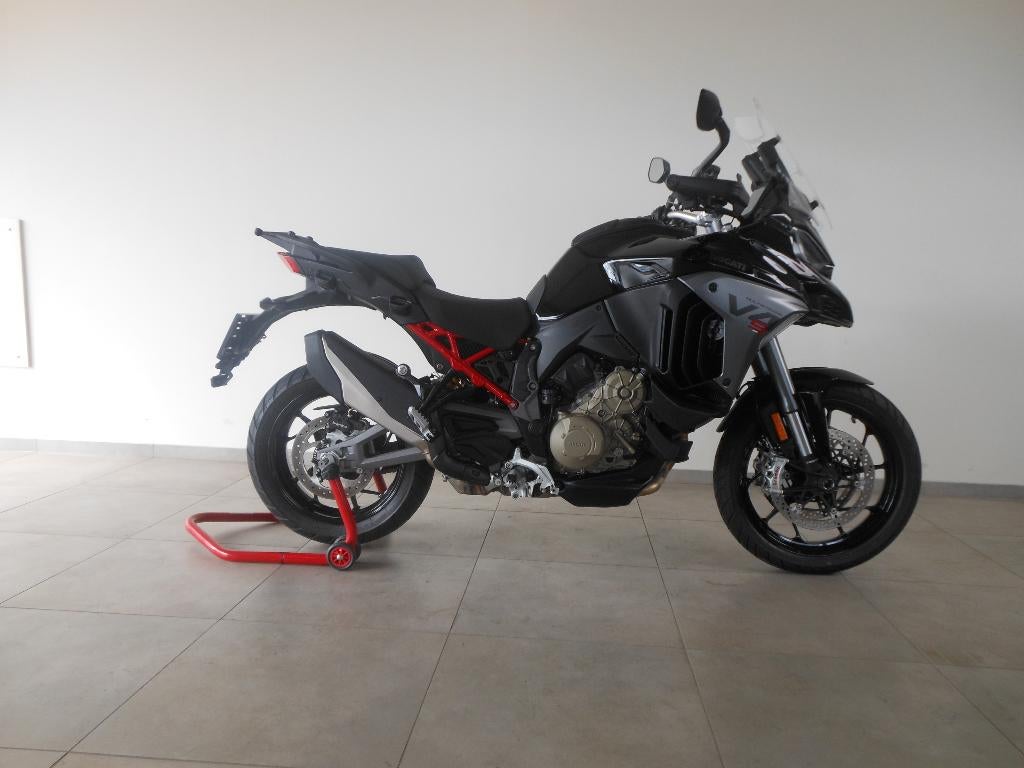 Ducati Multistrada V4 S Radar, Motoren, Motoren | Ducati, Bedrijf, Toermotor, meer dan 35 kW, 4 cilinders, Motorrijbewijs A, ABS