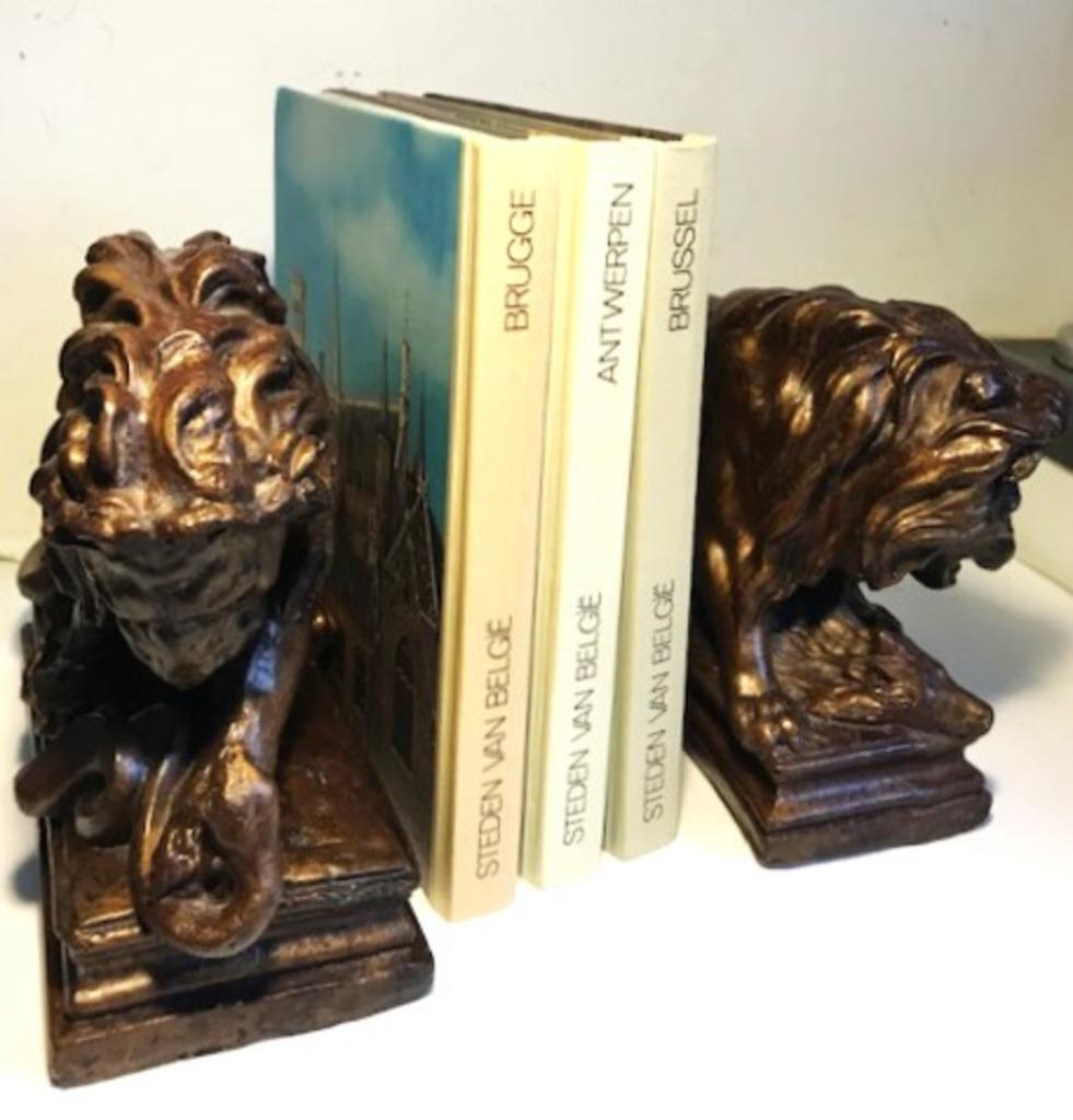 Antique Serre-livres Lions Barye patinés😍😎🤗🎁👌, Antiquités & Art, Mammifère, Statue, Enlèvement ou Envoi, Gips