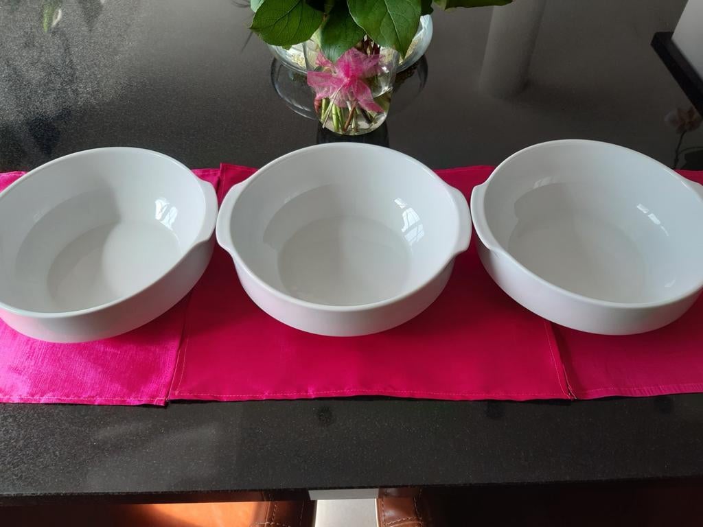 3 grote porseleinen kommen Nieuw, Ophalen of Verzenden, Zo goed als nieuw, Kom(men)