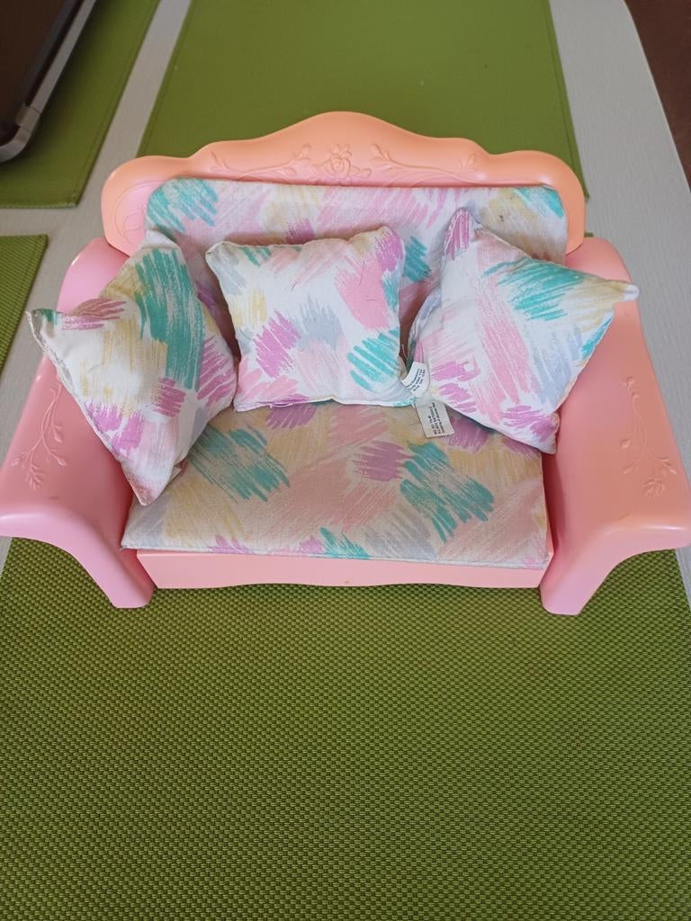 Vintage  barbie salon met originele kussentjes., Ophalen of Verzenden, Gebruikt, Barbie