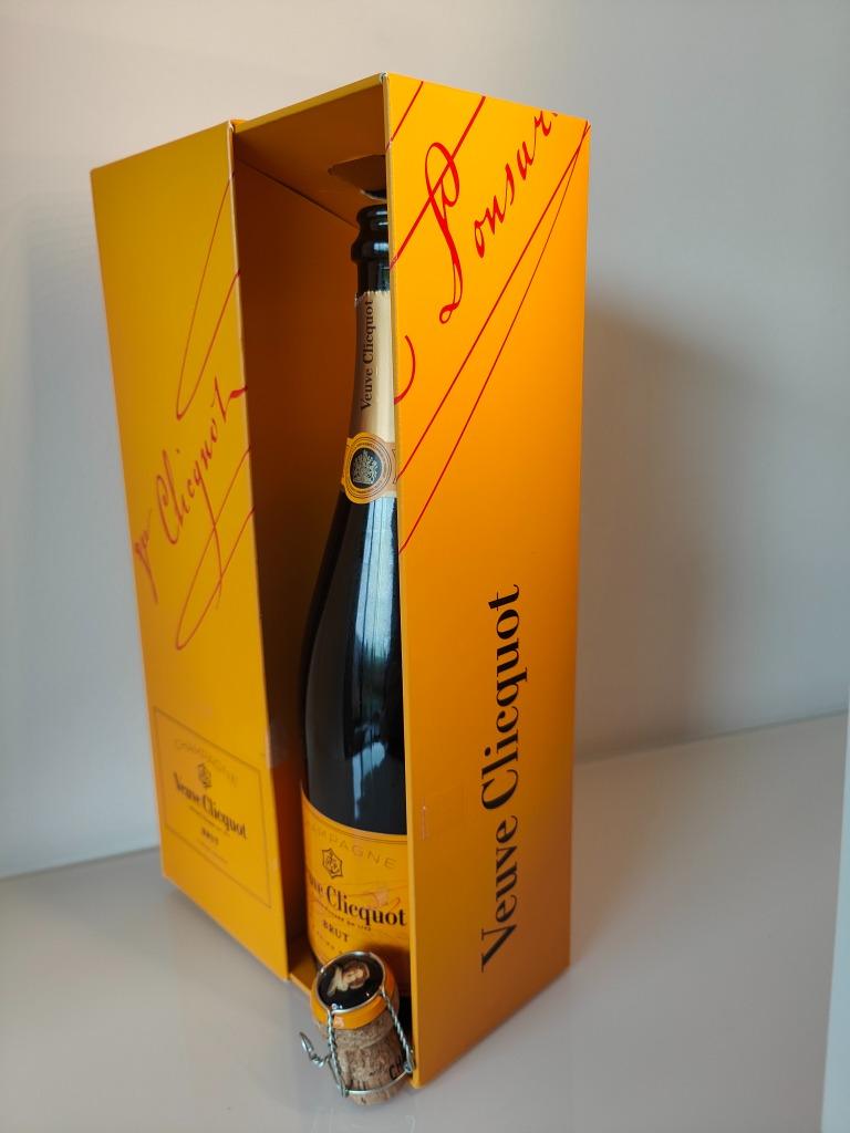 Veuve Clicquot Brut, Geschenkverpakking, Capsule, lege fles, Ophalen of Verzenden, Gebruikt, Verpakking