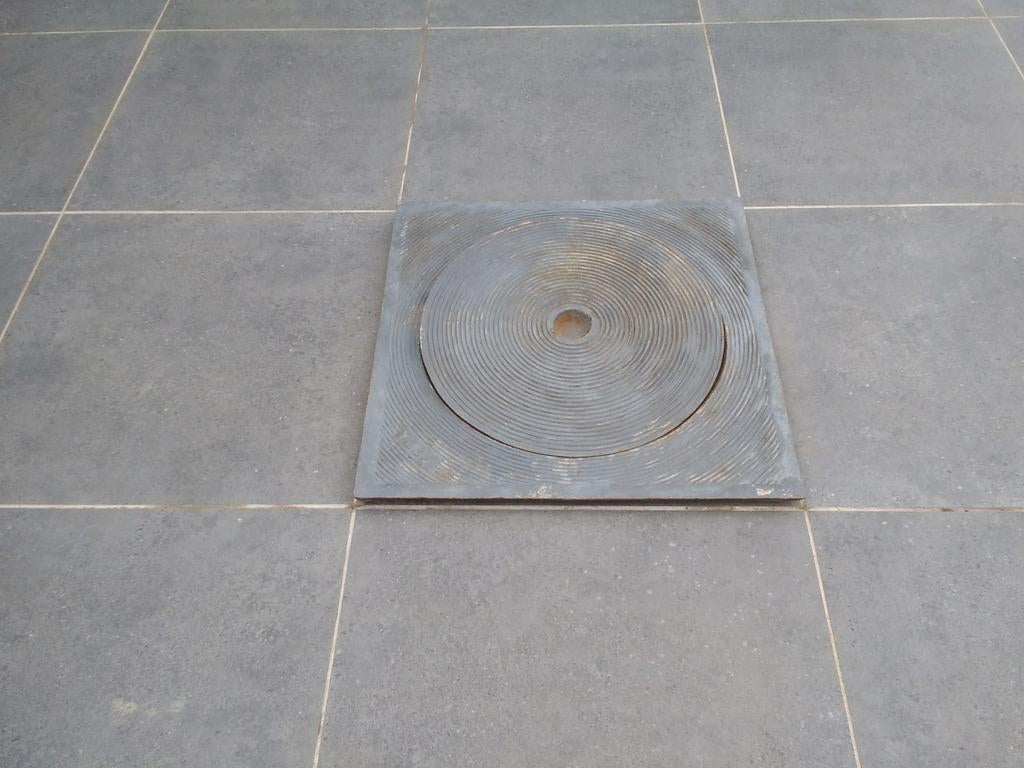 Deksel zowel voor binnen als buiten ., Doe-het-zelf en Bouw, Ophalen, Zo goed als nieuw