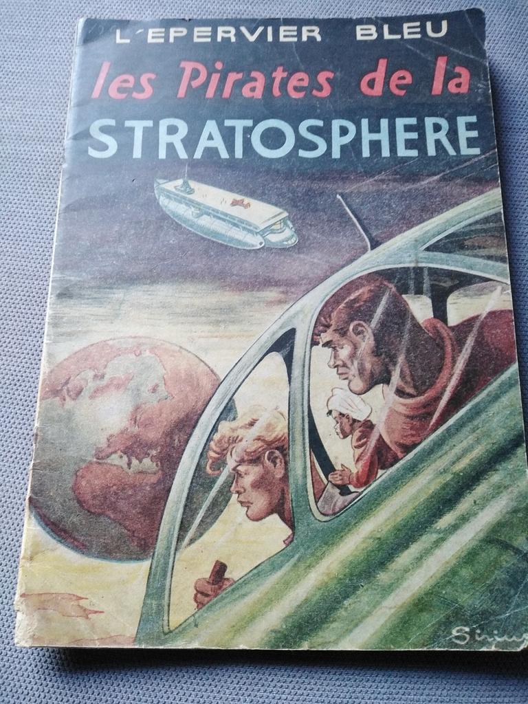 L epervier bleu les pirates de la stratosphére, Livres, BD, Comme neuf