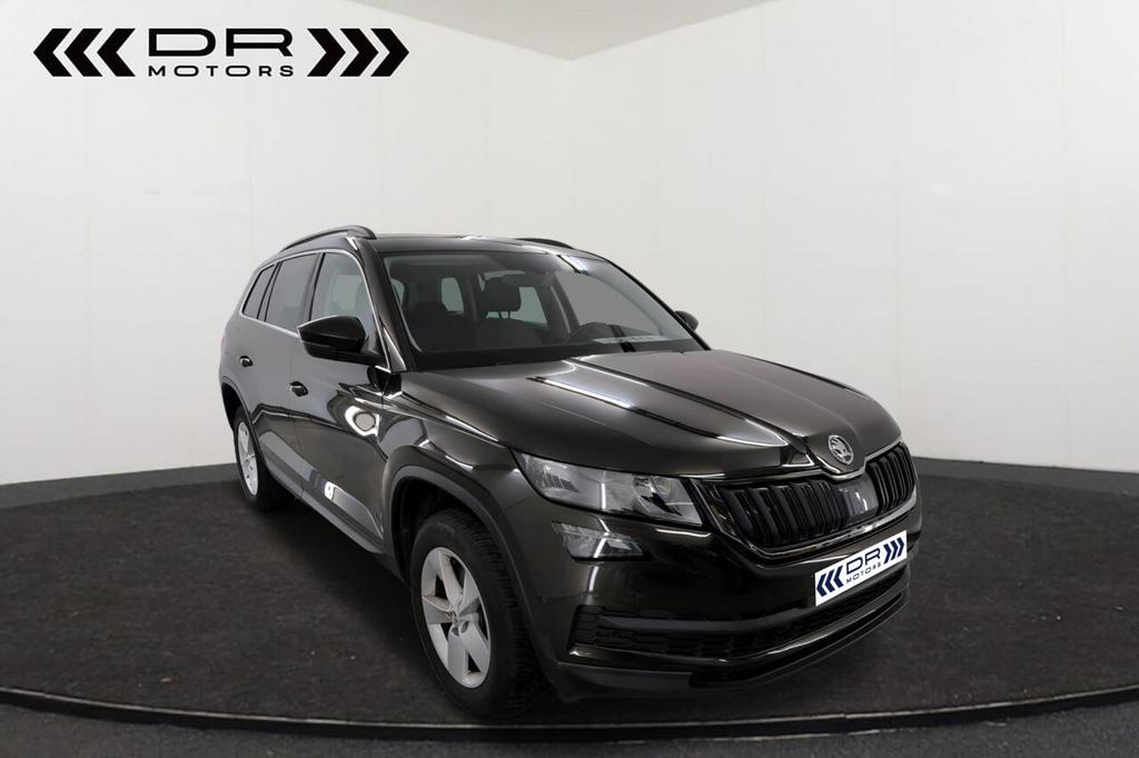 Skoda Kodiaq 2.0 CRTDI STYLE DSG - NAVI - 7 PLAATSEN - APPL, Auto's, Skoda, Zwart, 4 cilinders, 0 kg, Bedrijf