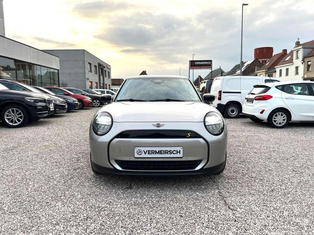 MINI Cooper SE Mini Cooper SE Classic Trim*APPLE CARPLAY*LE, Autos, 0 kg, 161 kW, Phares au xénon, 0 kg