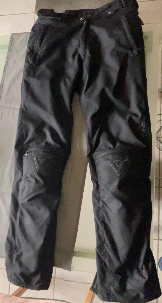 Pantalon moto dainese: 50€, Motos, DAINESE, Seconde main, Pantalon | textile, Enlèvement