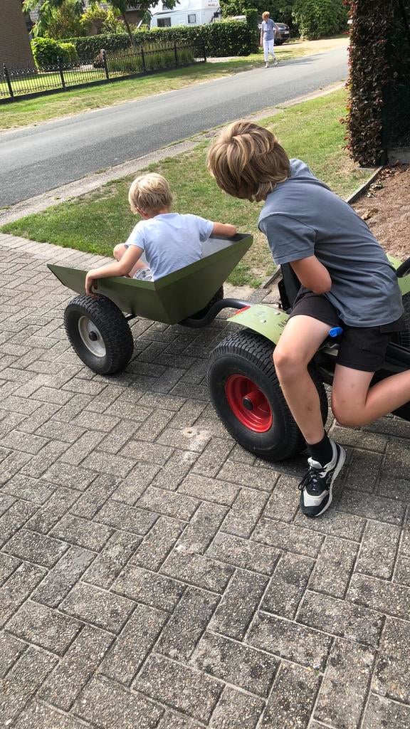 Mamoet tractor met kar en tweede zitje, Kinderen en Baby's, Ophalen, Gebruikt