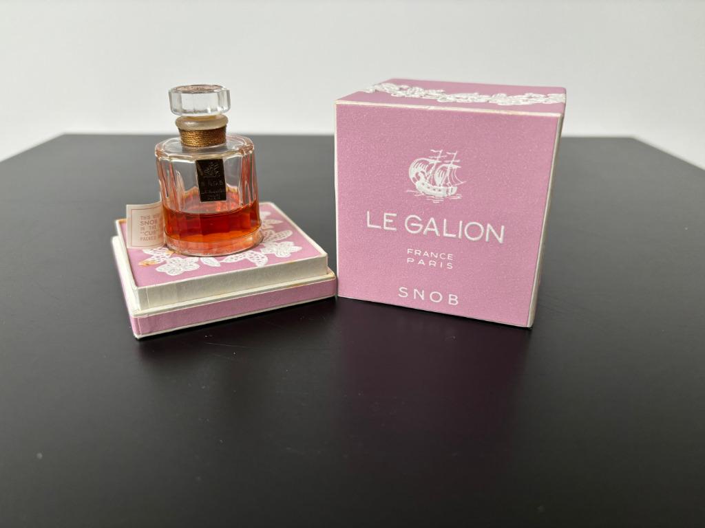 Vintage SNOB Parfum - Le Galion- PARIS- France - 1,5 fl oz, Ophalen of Verzenden, Gebruikt, Parfumfles