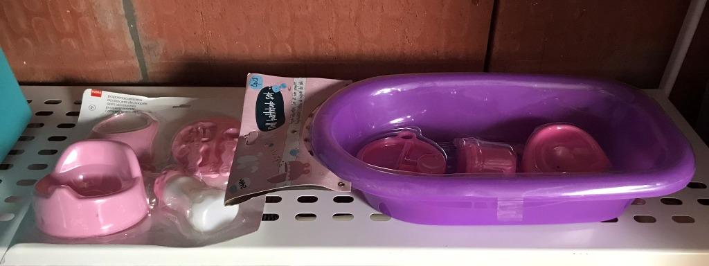 leuke attributen voor poppen (badgerief, potje), Kinderen en Baby's, Ophalen of Verzenden, Nieuw, Babypop