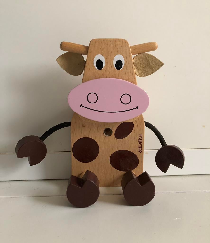 nieuwe houten kinderkapstok Scratch koe, Kinderen en Baby's, Ophalen of Verzenden, Nieuw, Kapstokje