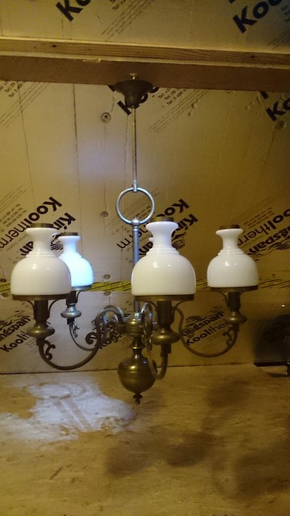 Luster in messing met 1 reserve glaskap, Huis en Inrichting, Lampen | Kroonluchters, Ophalen, Gebruikt, Glas