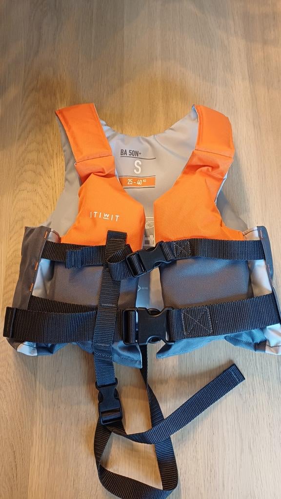 2 reddingsvest Itiwit ba 50n+ - nooit gebruikt, Ophalen