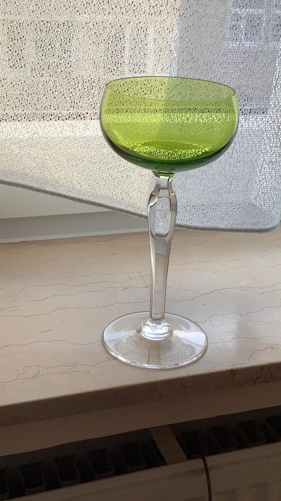 Val St Lambert lot de 13 verres à vin blanc Rohmer vert, Enlèvement