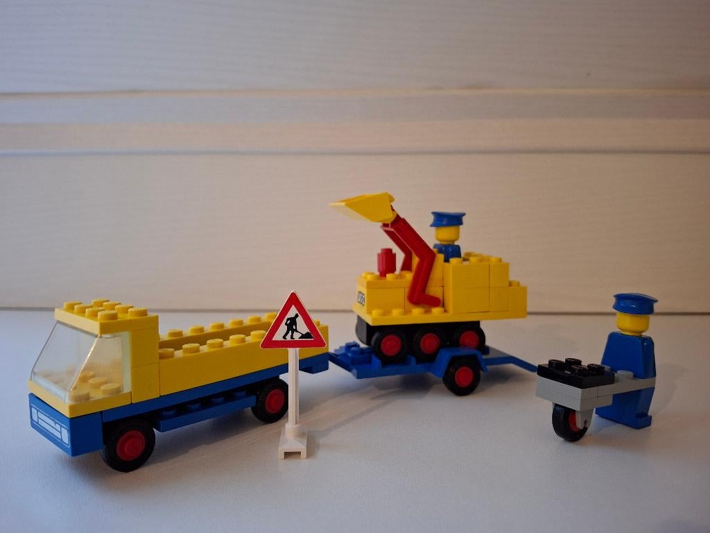 Lego 492 ( 492-1 ) Truck and Payloader 1977, Kinderen en Baby's, Speelgoed | Duplo en Lego, Ophalen of Verzenden, Lego