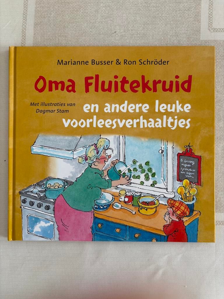 Oma Fluitekruid en andere leuke voorleesverhaaltjes, Ophalen, Fictie algemeen, Zo goed als nieuw, Voorleesboek