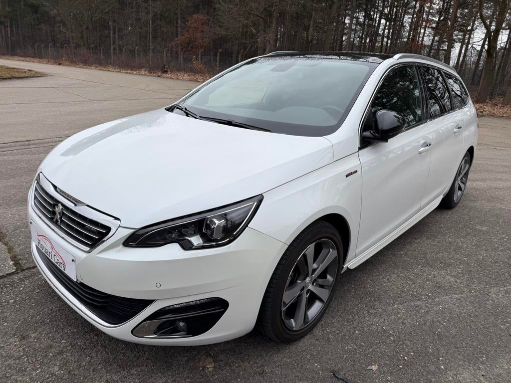 308 SW 1.2 PureTech GT Line STT, Auto's, 1199 cc, Wit, Leder, 5 deurs