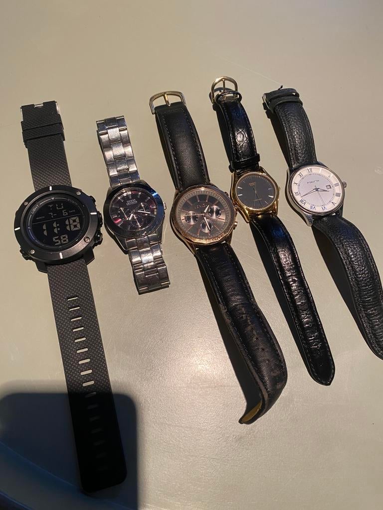5 herenhorloges.  Rodania.  Guess, Ophalen