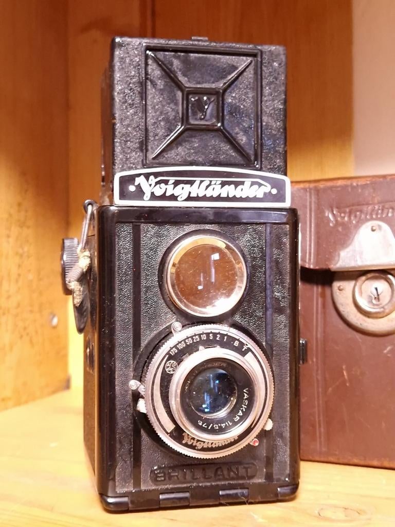 Voigtlander brillant, Verzamelen, Foto-apparatuur en Filmapparatuur, Verzenden