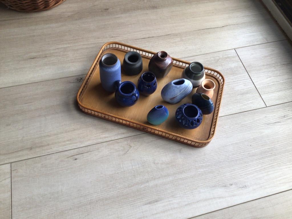 Allerlei miniatuur vaasjes, Enlèvement ou Envoi