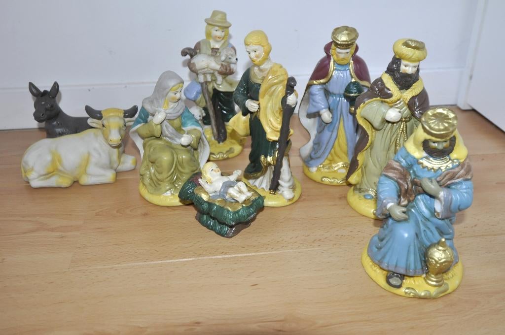 Personnages crèche de Noel 20cm lot de 9 pièces anciennes, Divers, Enlèvement ou Envoi, Utilisé