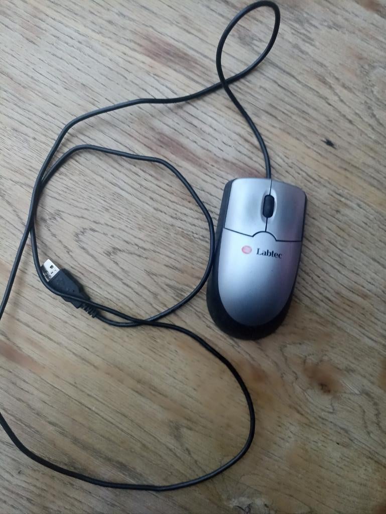 Souris Labtec, Informatique & Logiciels, Souris, Enlèvement ou Envoi, Labtec, Utilisé