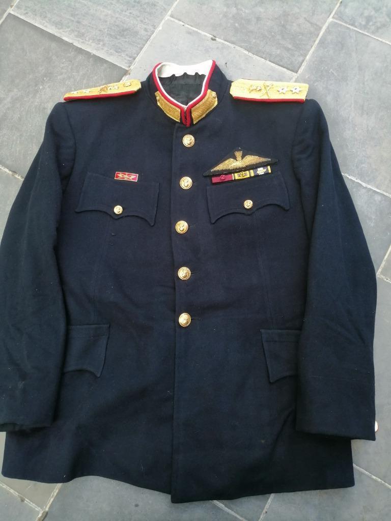 GRECE - VESTE DE GALA DE GENERAL, Ophalen of Verzenden, Landmacht, Kleding of Schoenen