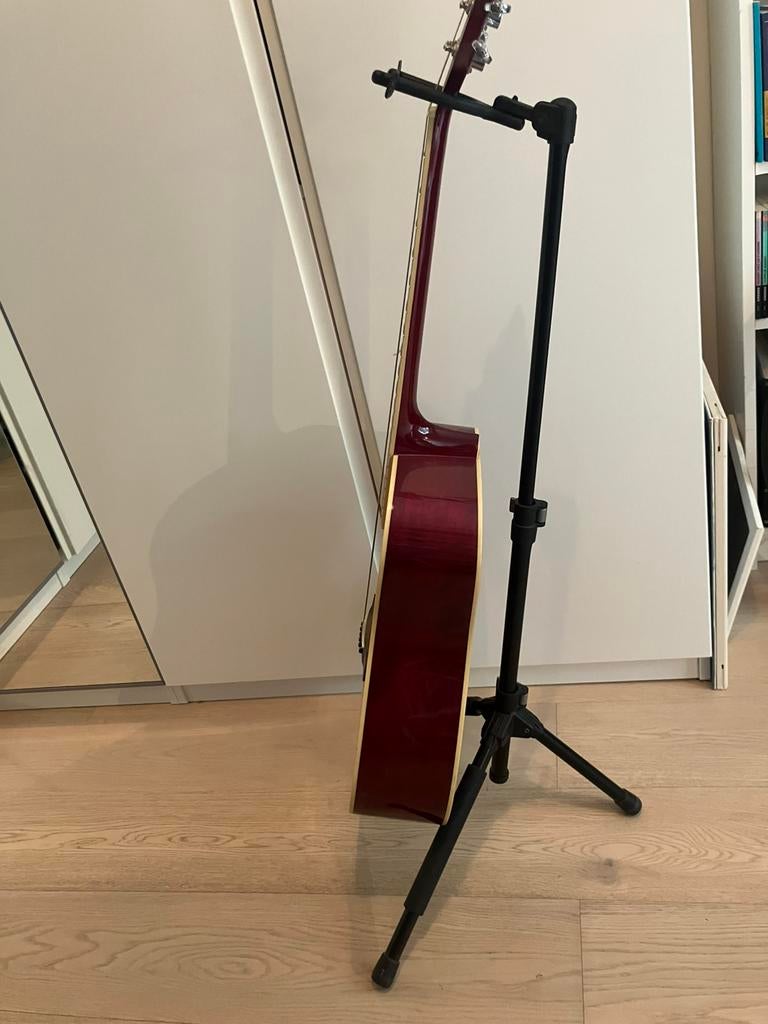 Guitar Holder (no guitar), Enlèvement, Comme neuf, Guitare