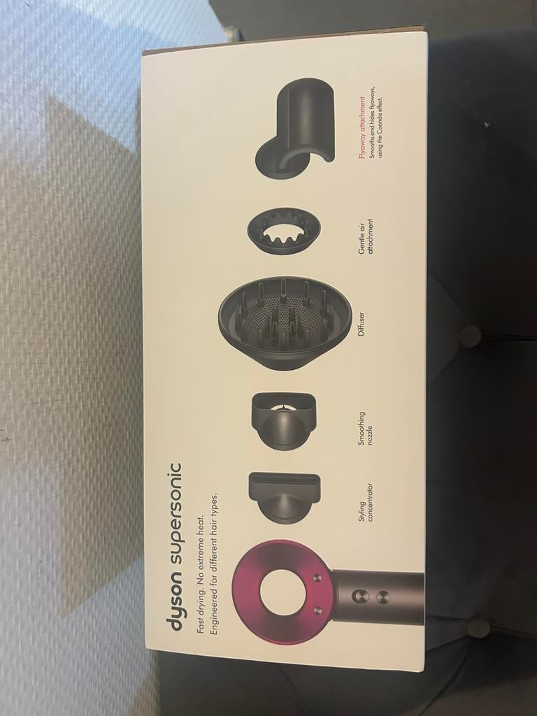 Seche cheveux dyson supersonic neuf, Bijoux, Sacs & Beauté, Beauté | Soins des cheveux, Enlèvement ou Envoi, Comme neuf