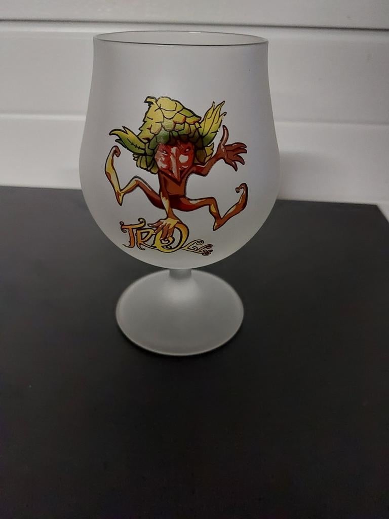 Verre à lait Cuve des trolls, Collections, Enlèvement ou Envoi, Comme neuf, Verre ou Verres, Autres marques