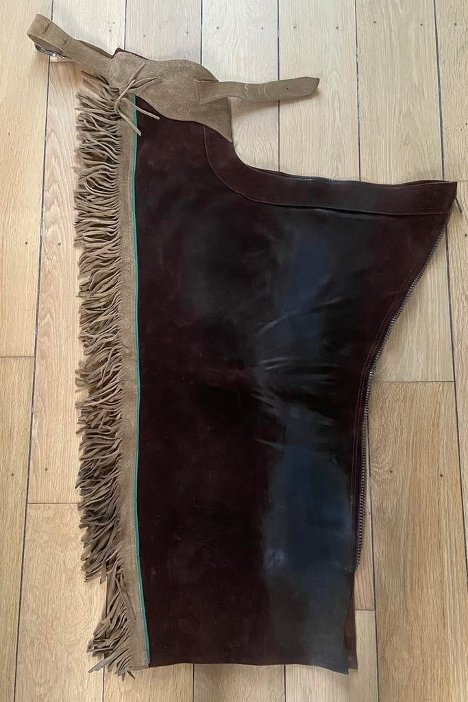 Lange suede chaps met franjes, donkerbruin, Dieren en Toebehoren, Ophalen, Gebruikt