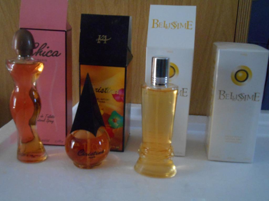 Lot de 8 parfums, Handtassen en Accessoires, Uiterlijk | Parfum, Verzenden