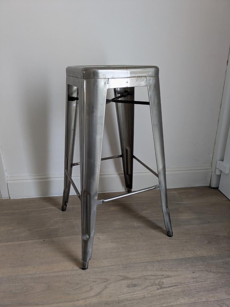2 Tolix-stijl barkrukken, Huis en Inrichting, Barkrukken, Ophalen