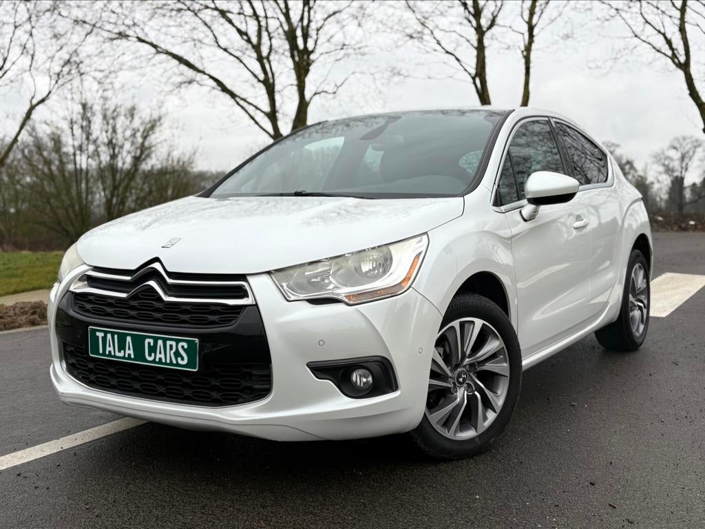 Citroën DS4 1.6 E-HDI JANTES/PANO/CARNET COMPLET/GARANTIE 12, Achat, 82 kW, Entreprise, Garantie prolongée