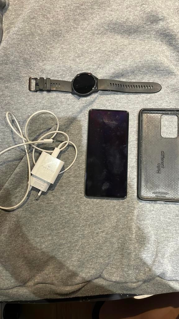 Lot Xiaomi 11t pro avec coque Rinoshield chargeur inclus, Ophalen, Gebruikt, Blauw, Waterdicht