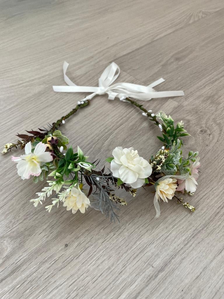 bloemenkrans voor bv. communie / lentefeest, Ophalen, Zo goed als nieuw, Meisje
