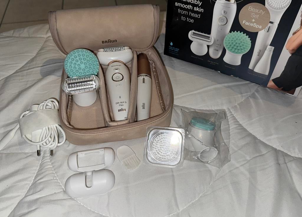 Braun Silk-épil 9 Flex + FaceSpa – Excellent état, Handtassen en Accessoires, Uiterlijk | Cosmetica en Make-up, Zo goed als nieuw